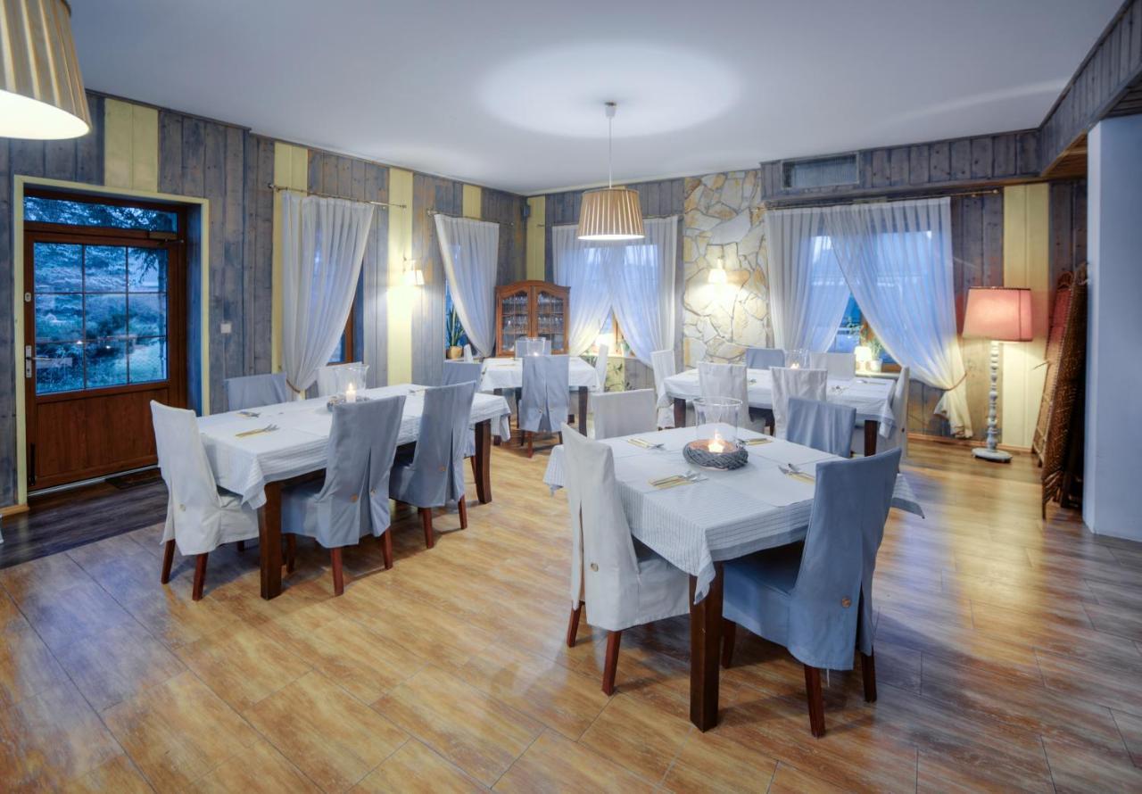 Restauracja Sidlo Panzió Żukowo Kültér fotó
